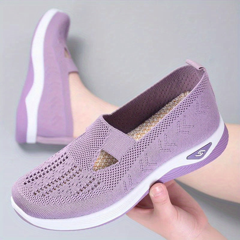 Comfortable Slip-On Knit Sneakers - Breathable & Stylish